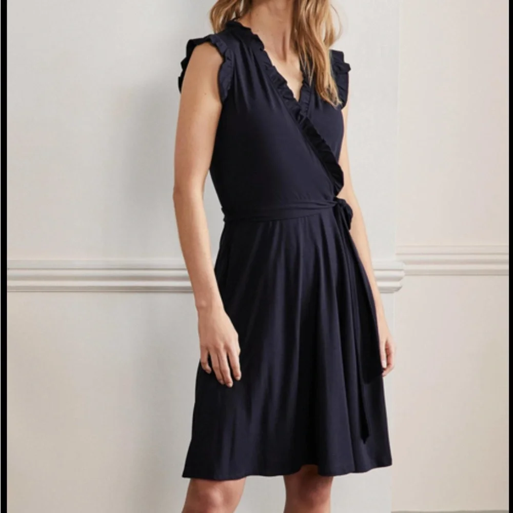Boden- Ruffle Fixed Wrap Jersey Dress — navy — size 6 R - Picture 1 of 5